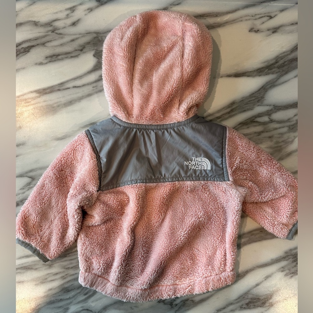 The North Face Baby Girl Oso Fleece Hoodie - Picture 10 of 10